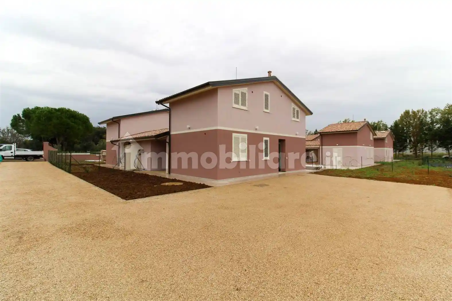 Villa in vendita a Cecina