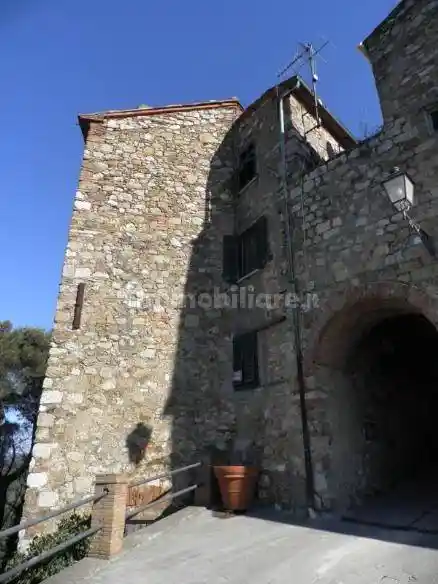 Appartamento in vendita a Monteverdi Marittimo