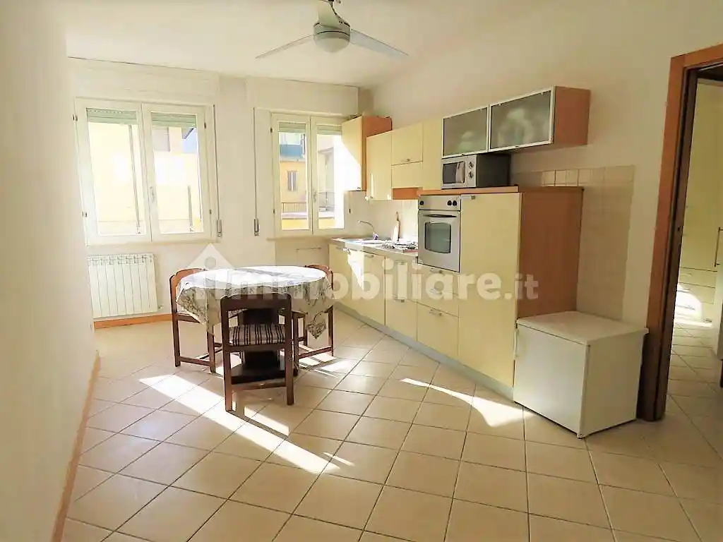 Appartamento in vendita a Cecina