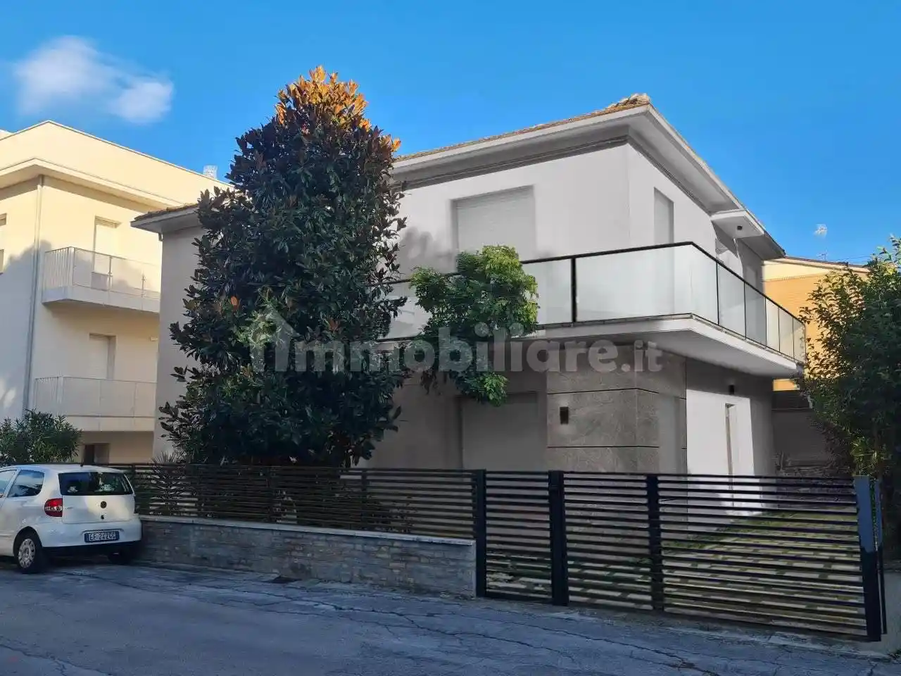 Villa in vendita a Jesi