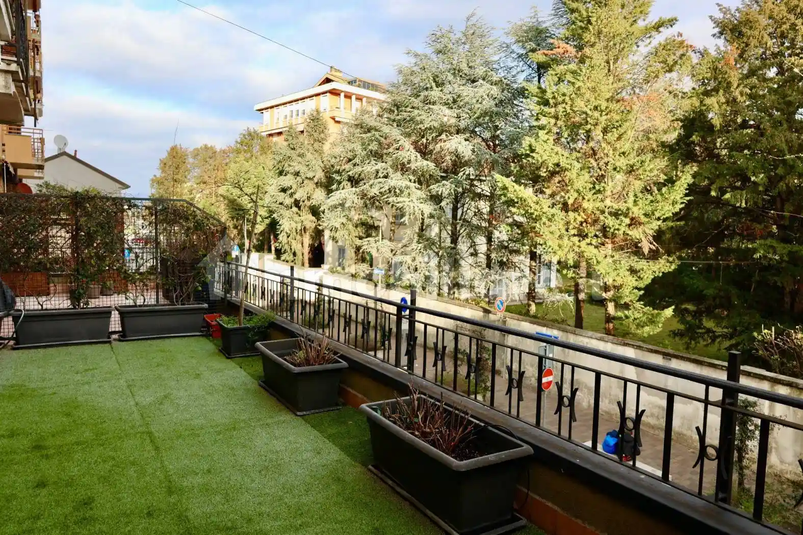 Palazzo - Edificio in Affitto - foto 3