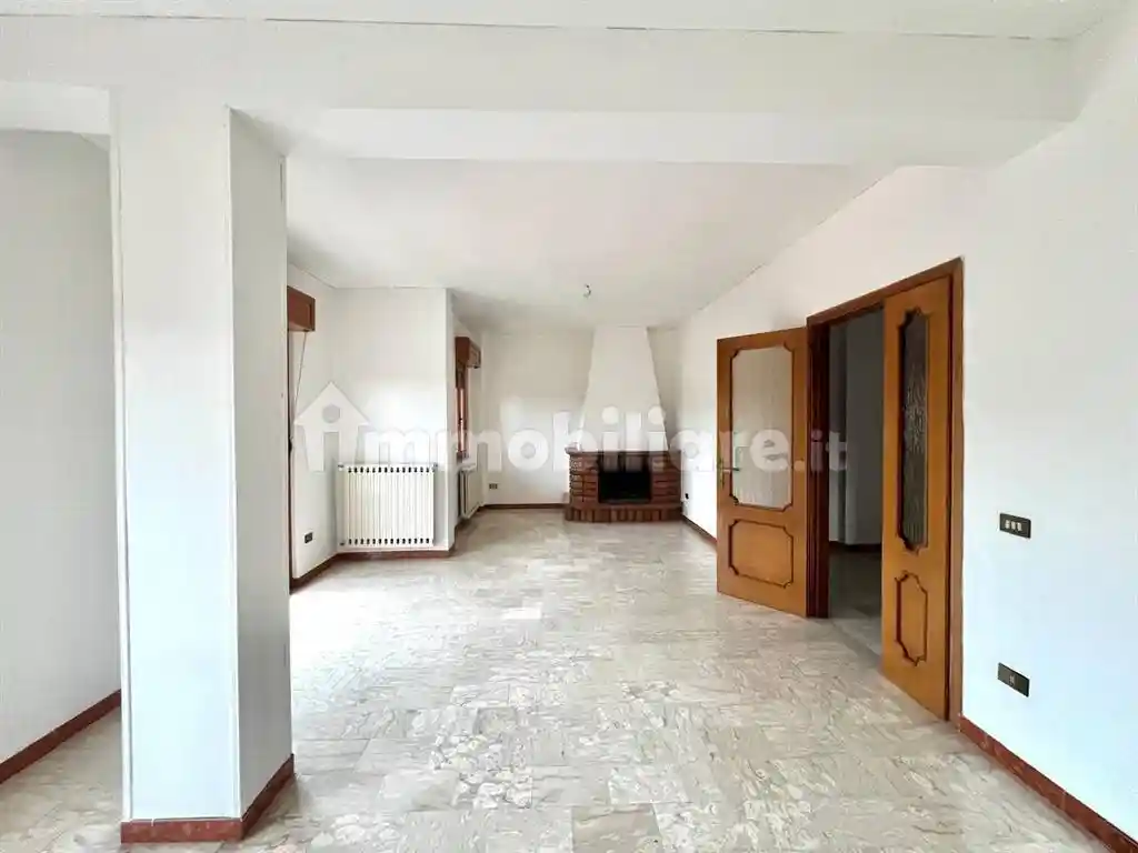 Appartamento in vendita a Frosinone