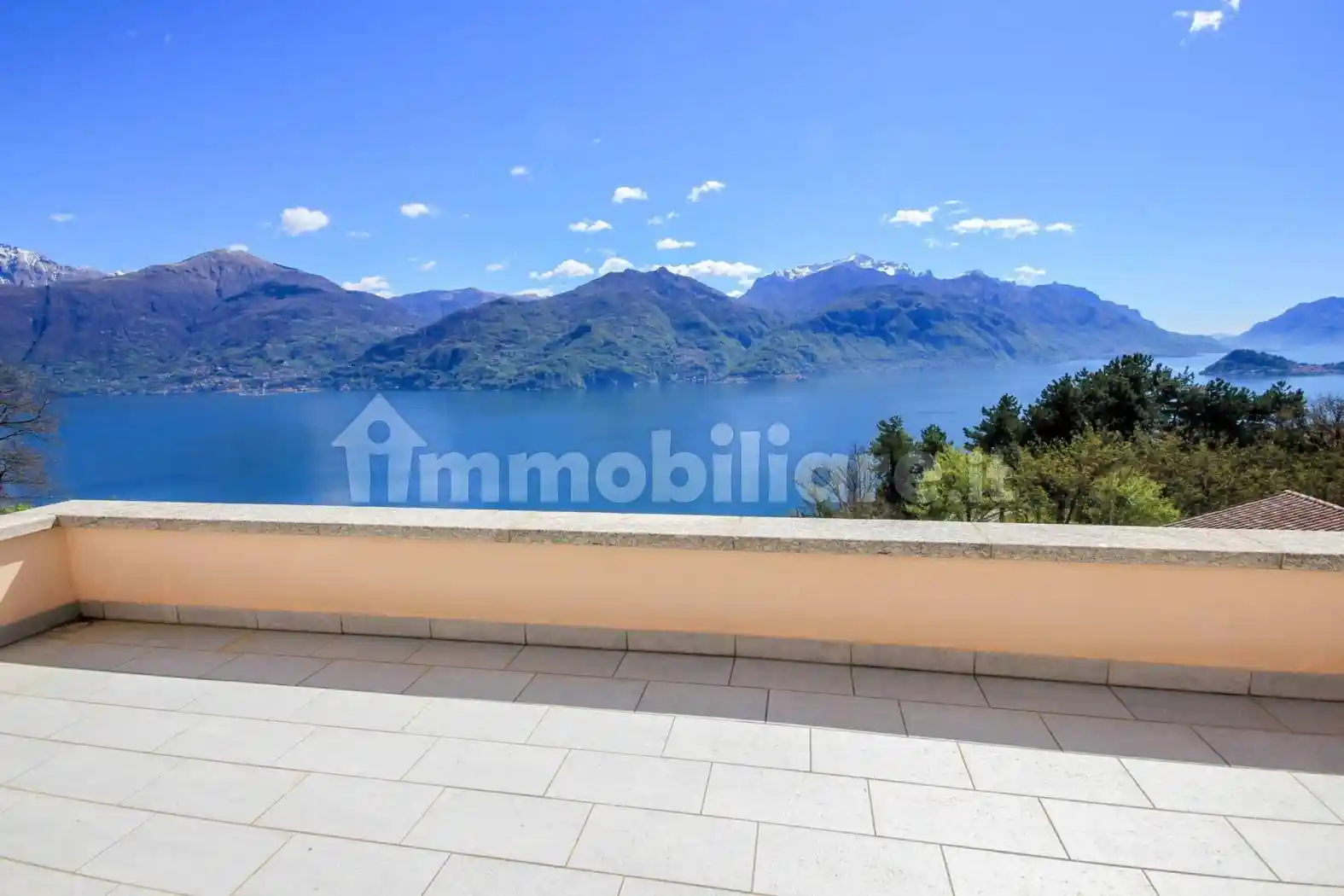 Villa in vendita a Menaggio