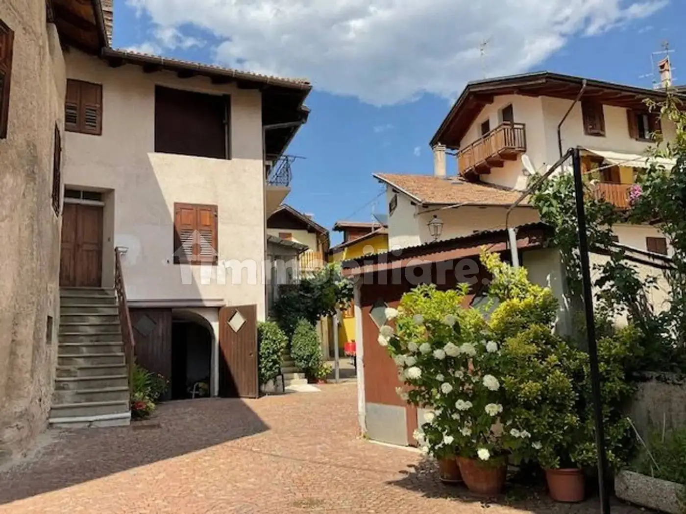 Casa indipendente in vendita a Denno