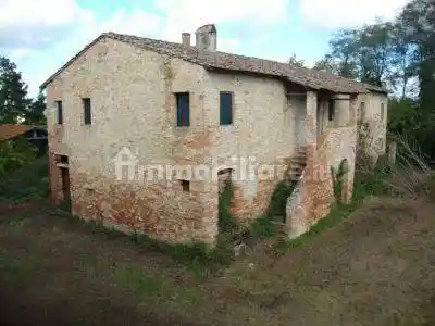Rustico, da ristrutturare, 630 m², Il Romito, Pontedera - foto 2