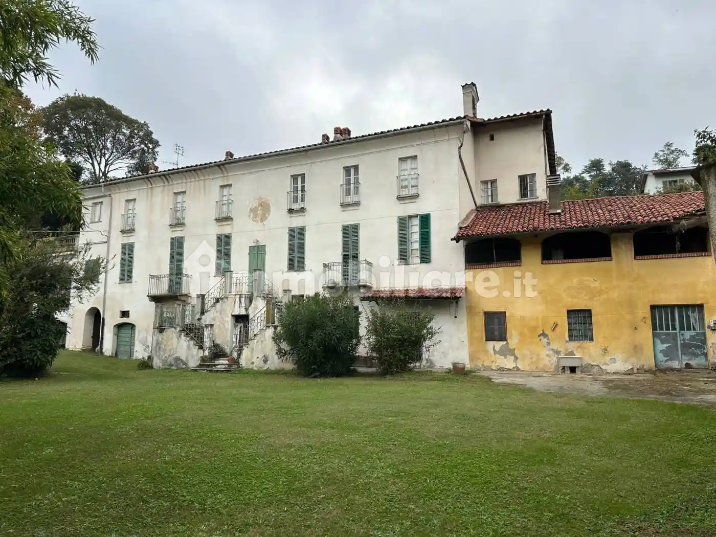 Rustico - Casale in vendita a Moncalieri