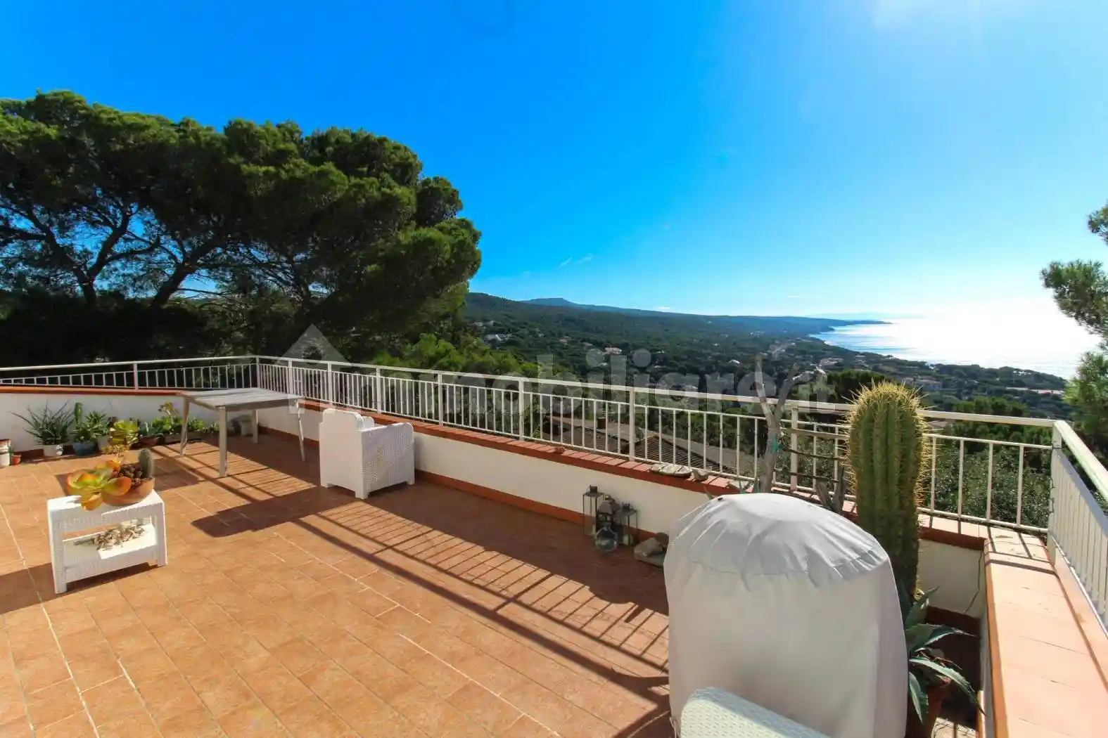 Villa in vendita a Livorno