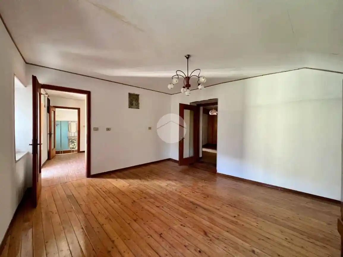 Appartamento in vendita a Lanzo Torinese