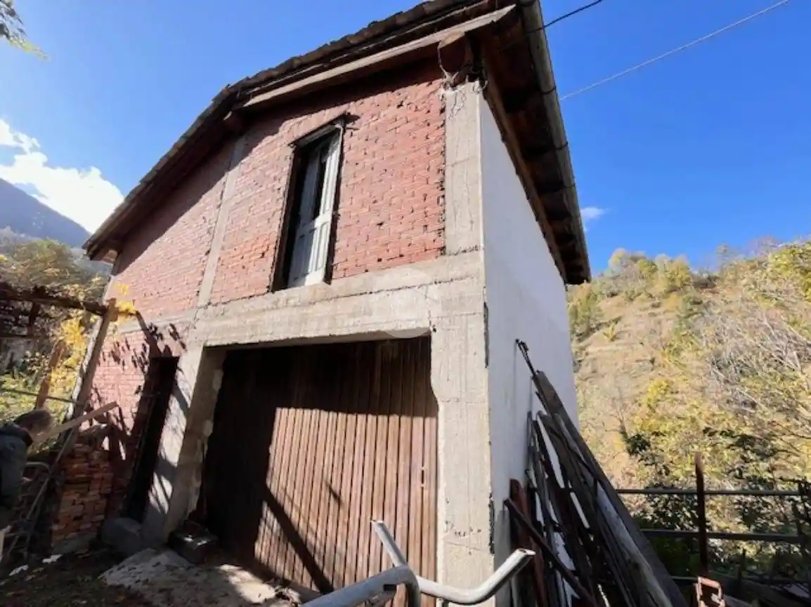 Casa indipendente in vendita a Introd