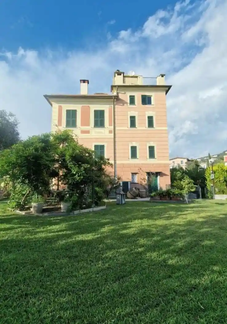 Casa indipendente in vendita a Lavagna