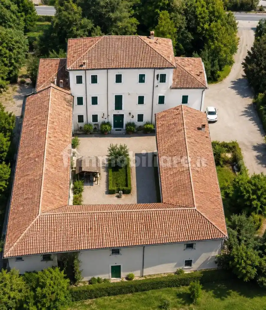 Villa in vendita a Ferrara