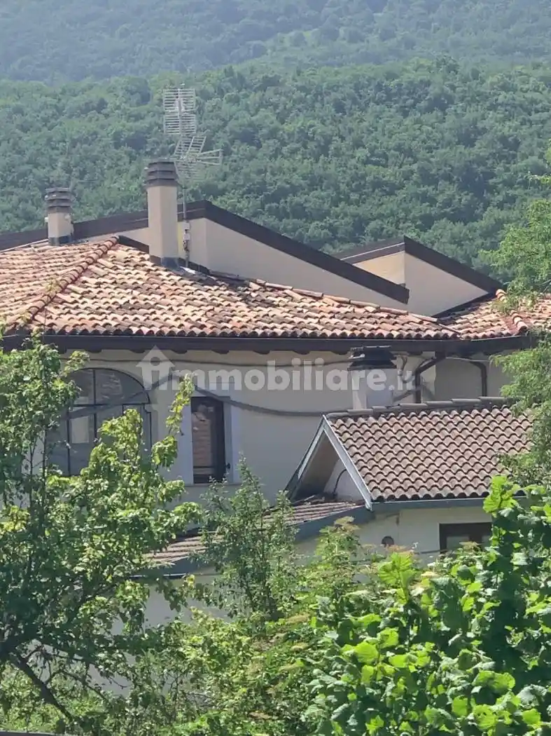 Appartamento in vendita a Ocre