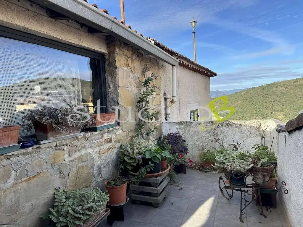 Appartamento in vendita a Seborga