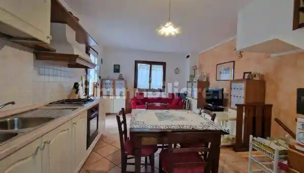 Villetta a schiera in vendita a Pievepelago