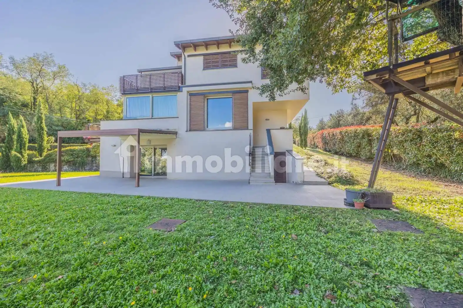 Villa in vendita a Lamporecchio