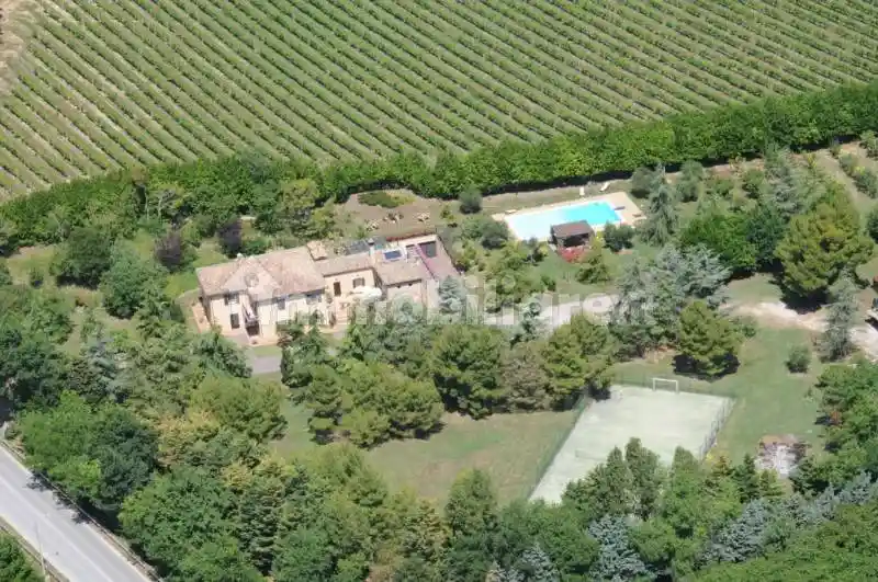 Casa indipendente in vendita a Ancona