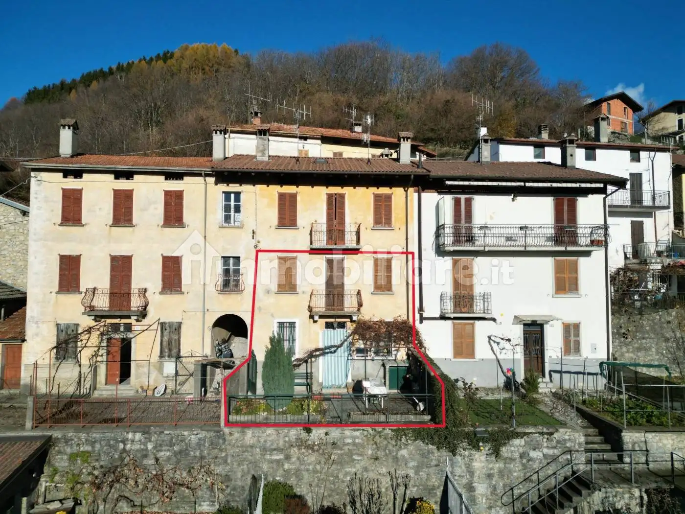 Casa indipendente in vendita a Ponna
