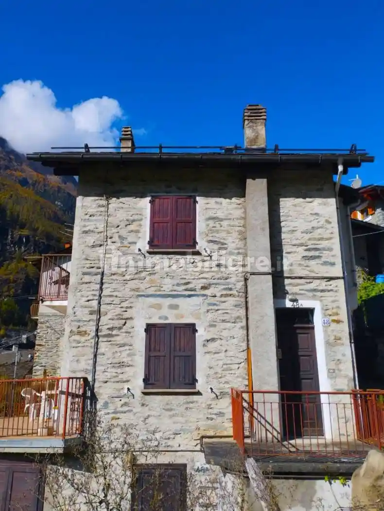 Appartamento in vendita a Chiesa in Valmalenco