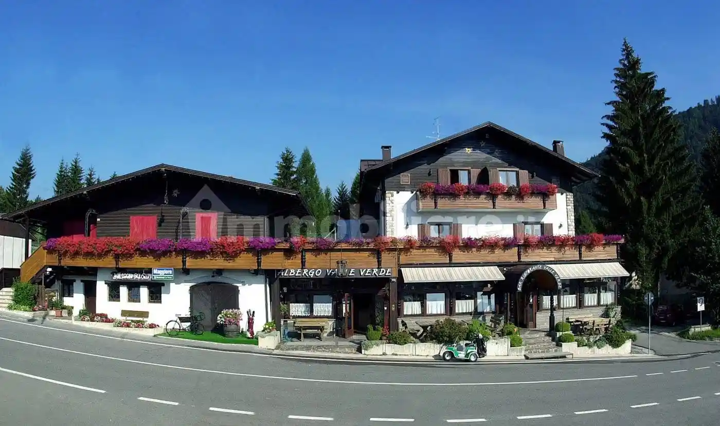 Palazzo - Edificio in vendita a Tarvisio