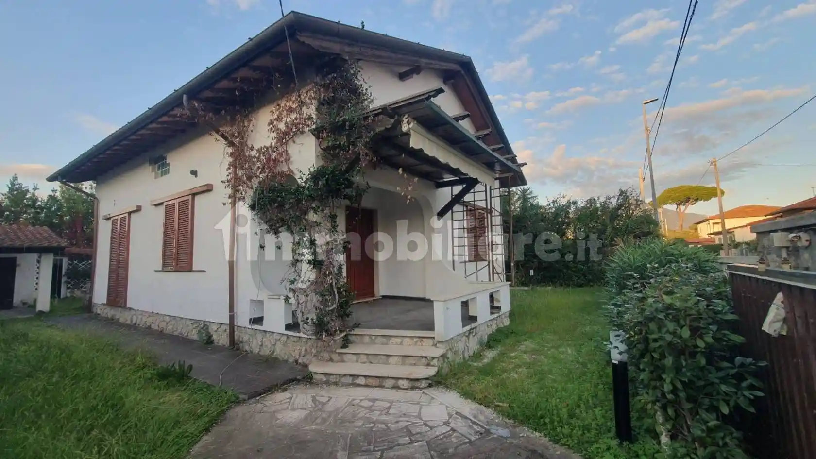Villa in vendita a Pietrasanta