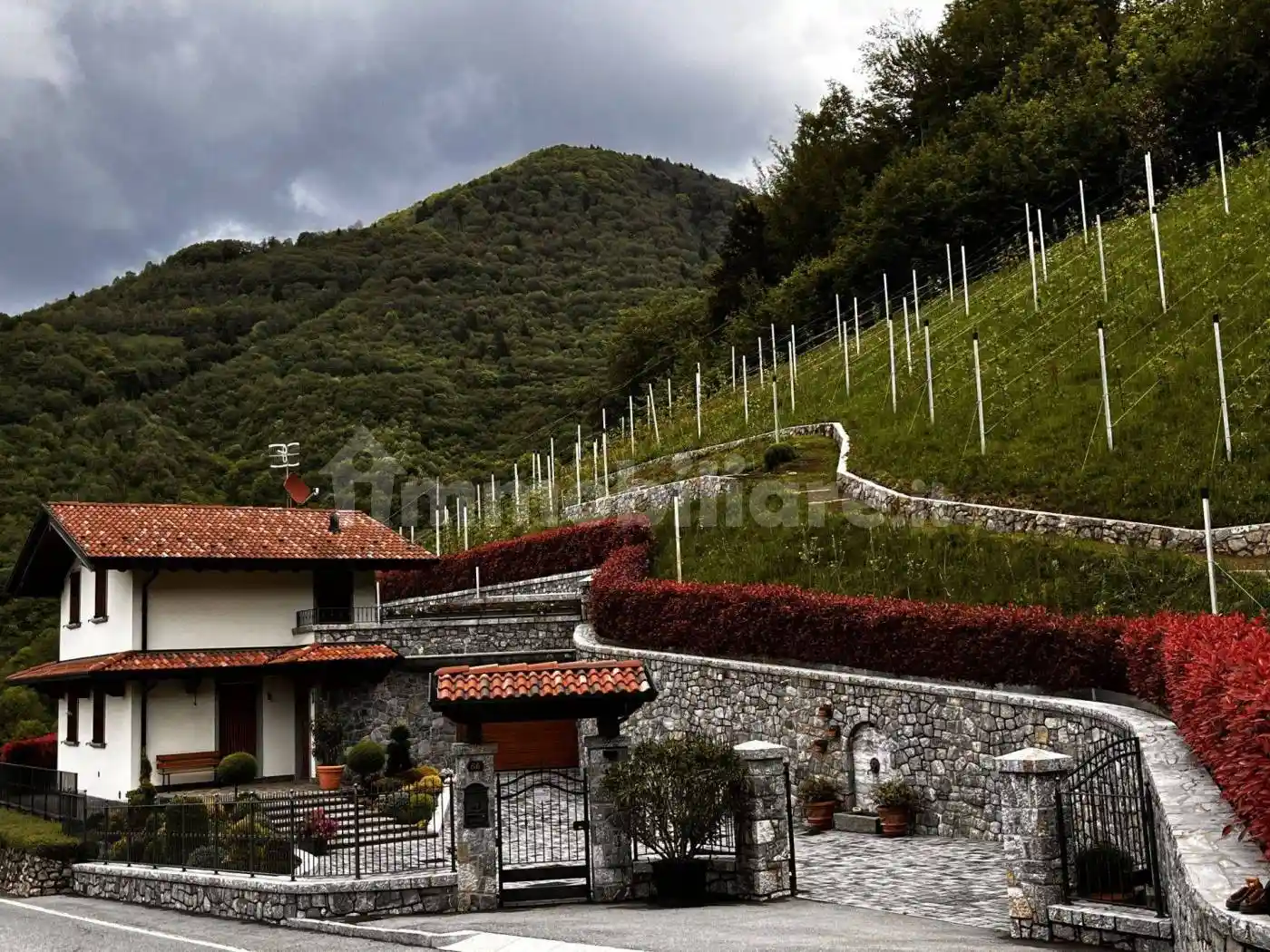 Villa in vendita a Selvino