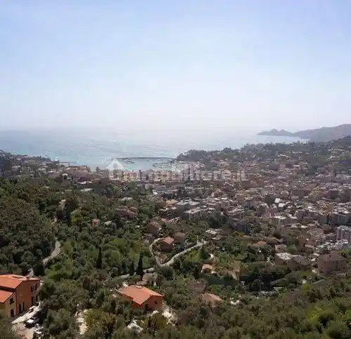 Villa in vendita a Rapallo