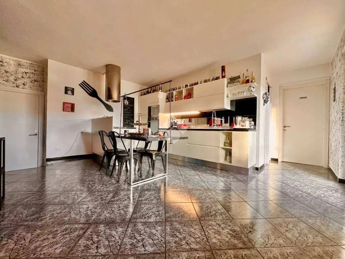 Appartamento in vendita a Basaluzzo