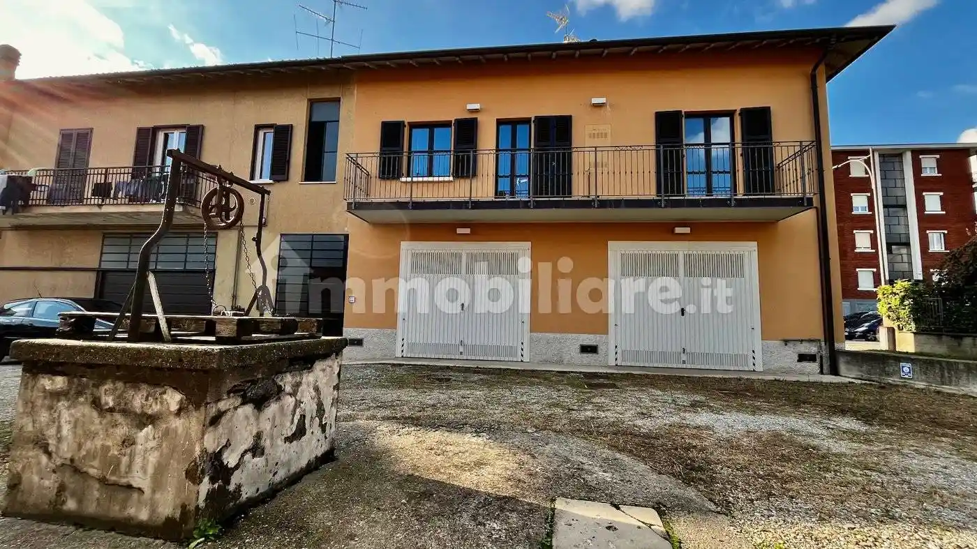 Appartamento in vendita a Cornate d'Adda