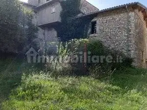 Casa indipendente in vendita a Morro Reatino