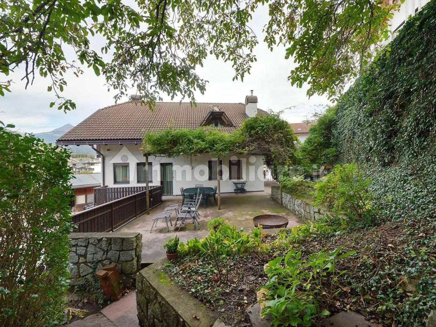 Villa in vendita a Naz-Sciaves