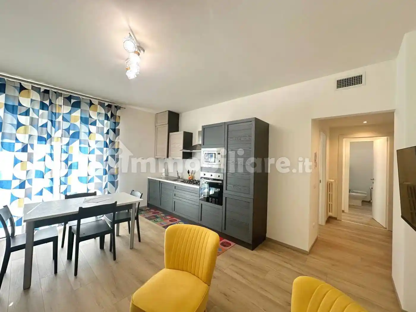 Appartamento in affitto a Arona