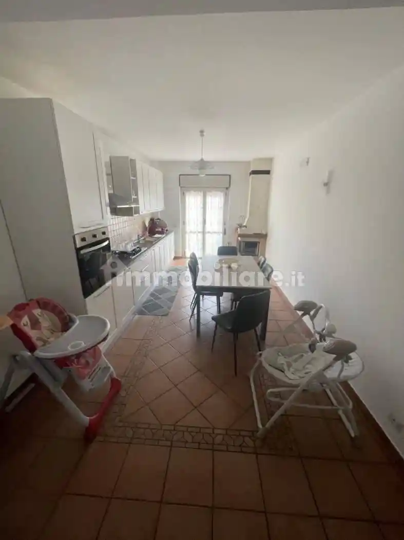 Quadrilocale via Giuseppe Garibaldi, Bianco - foto 3