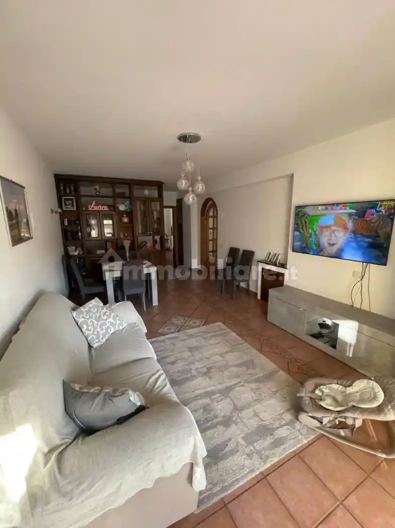 Quadrilocale via Giuseppe Garibaldi, Bianco - foto 4