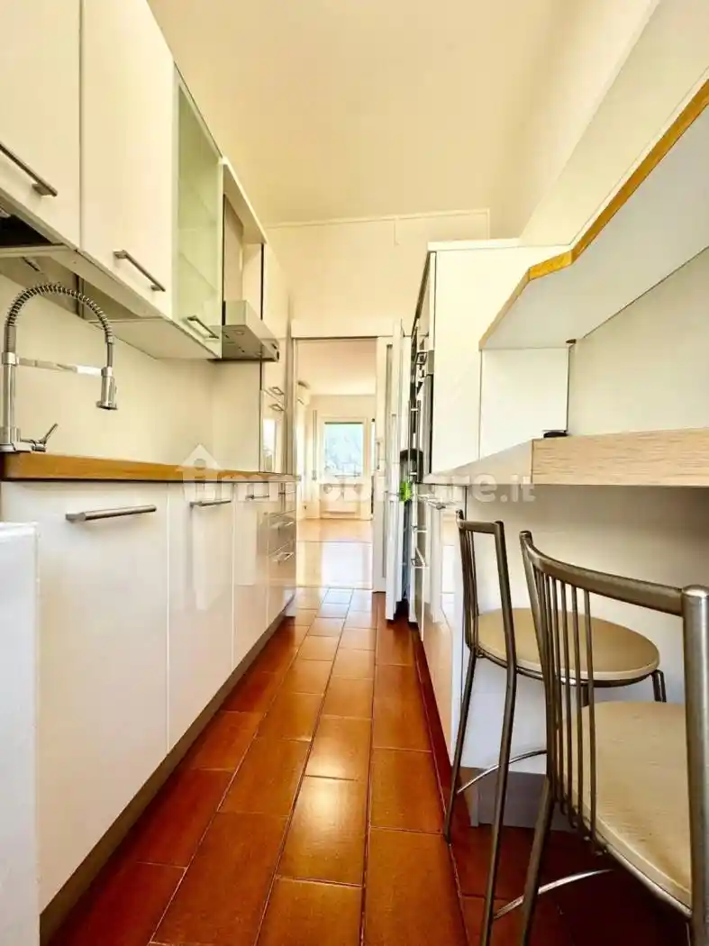 Trilocale ottimo stato, quarto piano, Viale Varese - Crocifisso, Como - foto 5