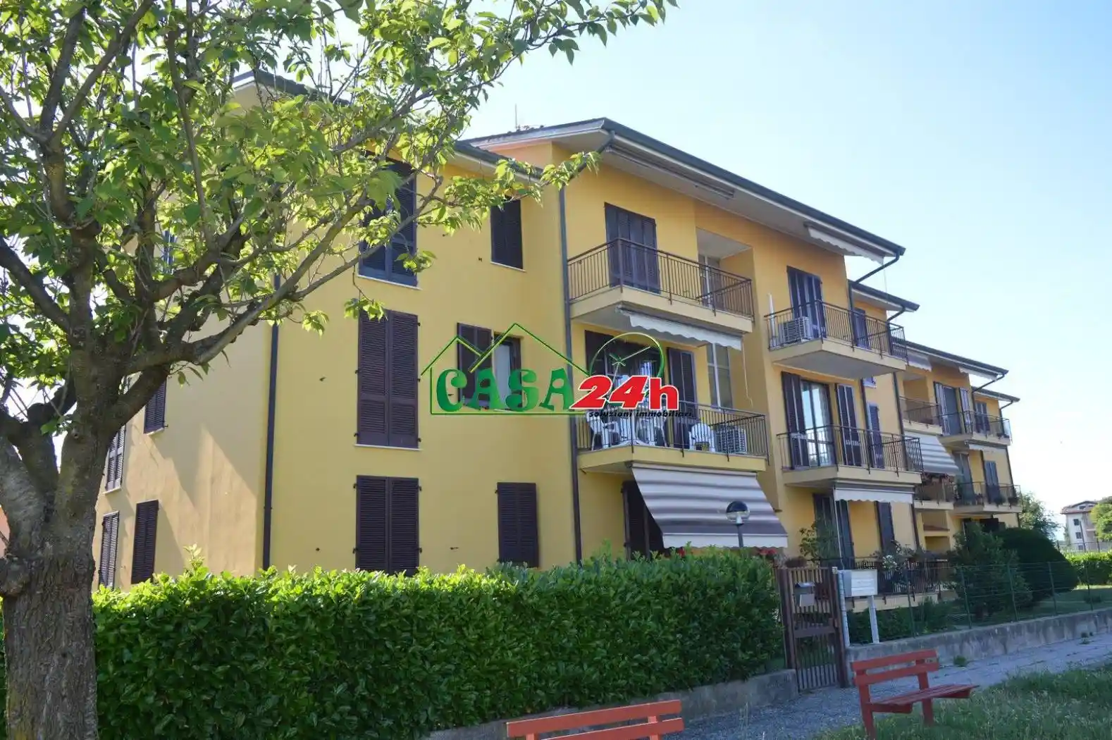 Appartamento in vendita a Rovello Porro