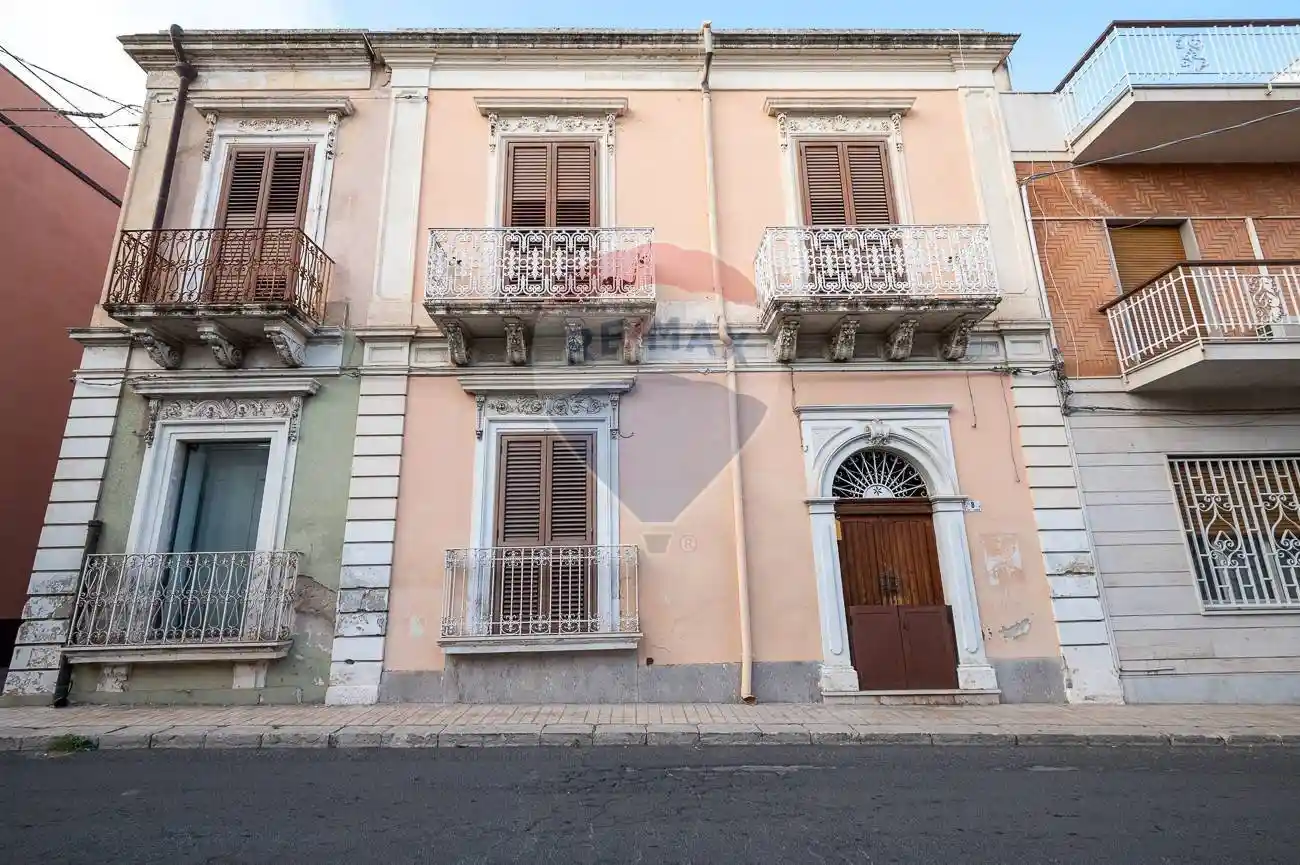 Casa indipendente in vendita a Avola