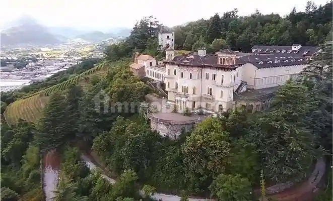 Villa in vendita a Trento