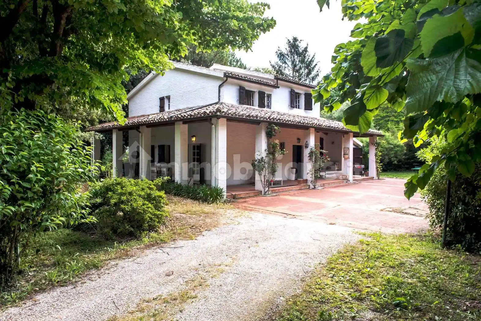Rustico - Casale in vendita a Offagna