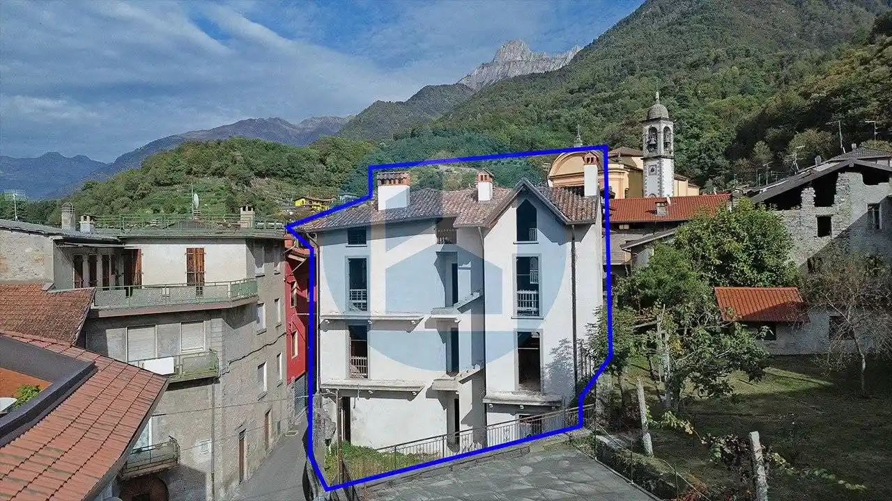 Palazzo - Edificio in vendita a Niardo