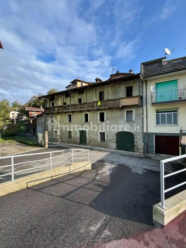 Rustico - Casale in vendita a Zogno