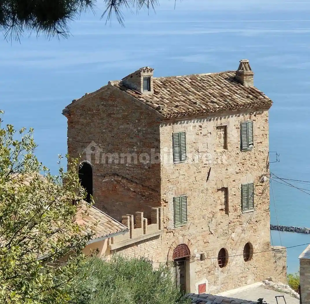 Casa indipendente in vendita a Grottammare