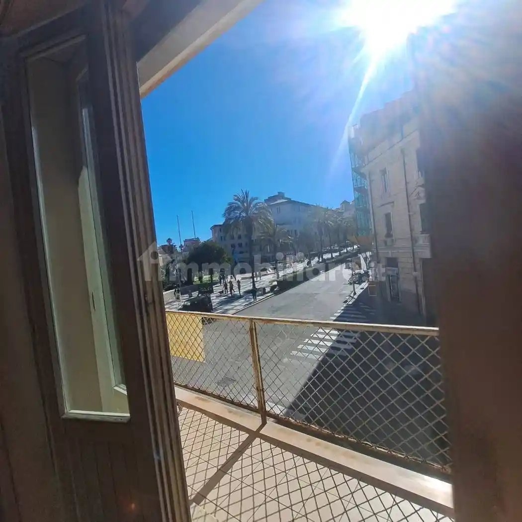 Appartamento via Indipendenza 2, Centro Storico, Catanzaro - foto 5