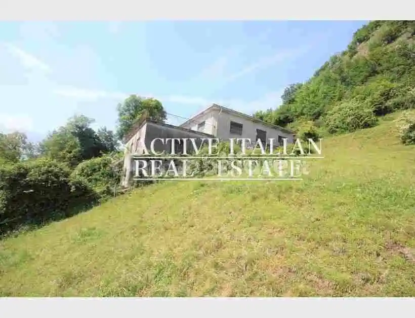 Casa indipendente in vendita a Griante