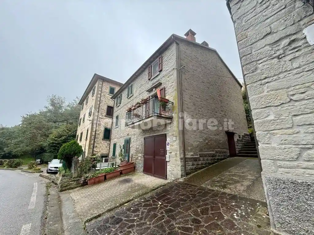 Casa indipendente in vendita a Firenzuola