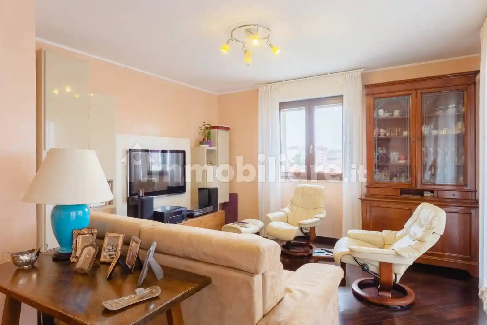 Appartamento in vendita a Caronno Pertusella