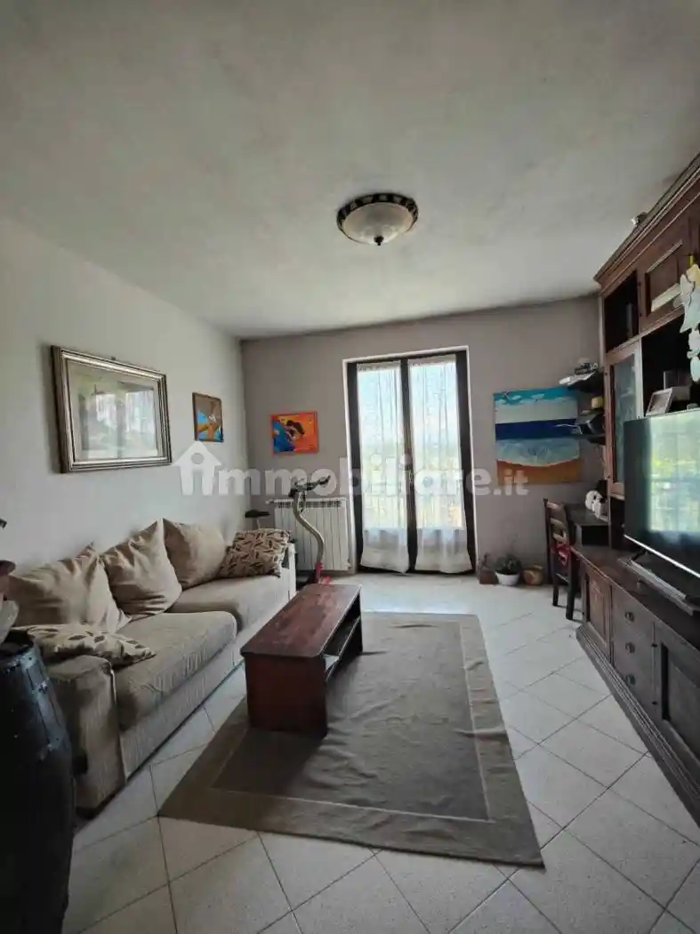 Appartamento in vendita a Tresana