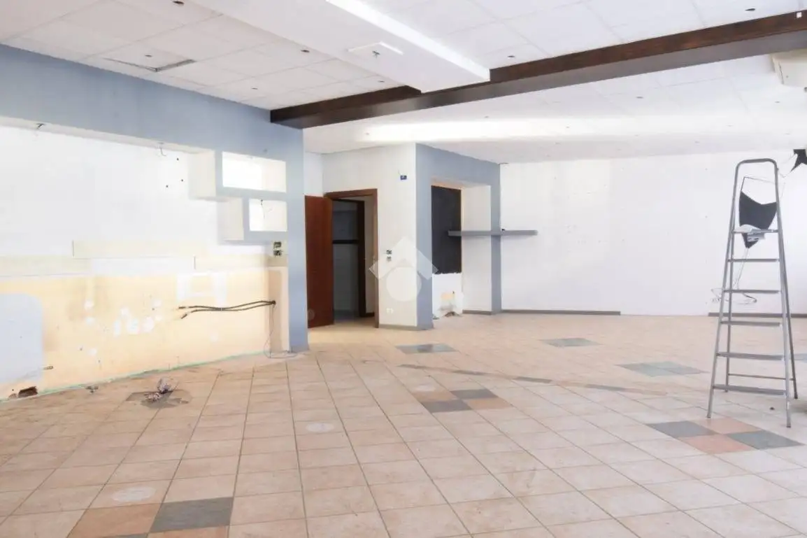 Casa colonica via Emile Chanoux, Centro, Chatillon - foto 4