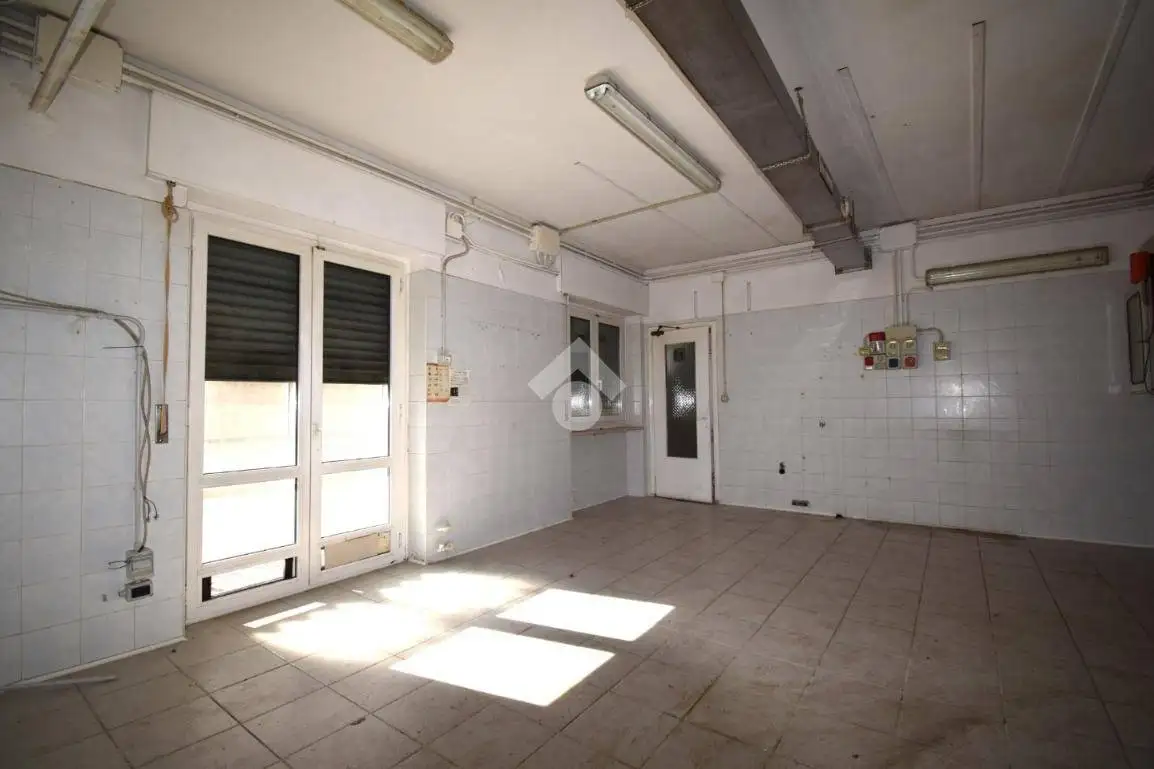 Casa colonica via Emile Chanoux, Centro, Chatillon - foto 5