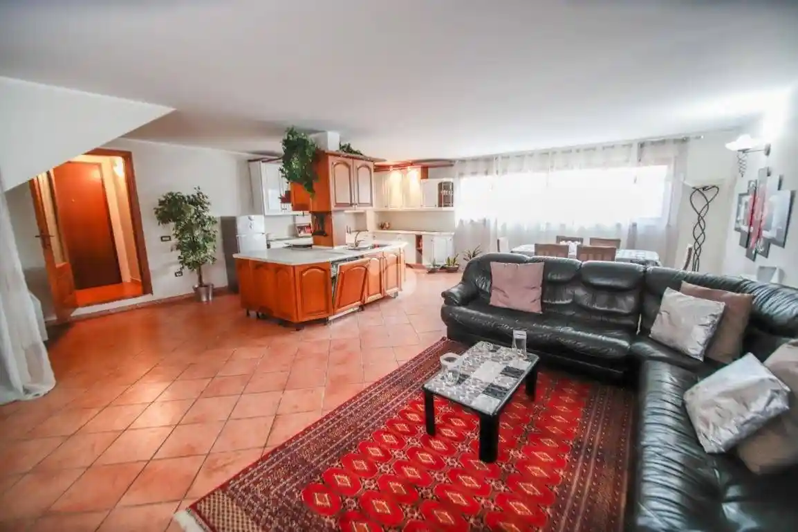 Villa in vendita a Rivarossa