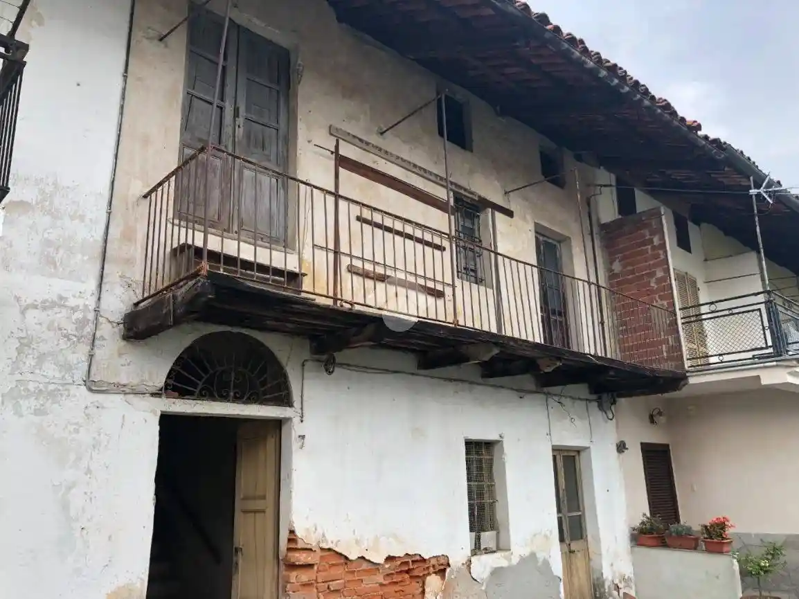 Casa indipendente in vendita a Rivarolo Canavese